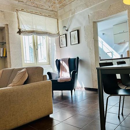 A Casa Di Laura Apartment มาร์ตินาฟรังกา ภายนอก รูปภาพ