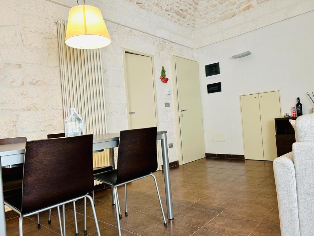 A Casa Di Laura Apartment มาร์ตินาฟรังกา ภายนอก รูปภาพ